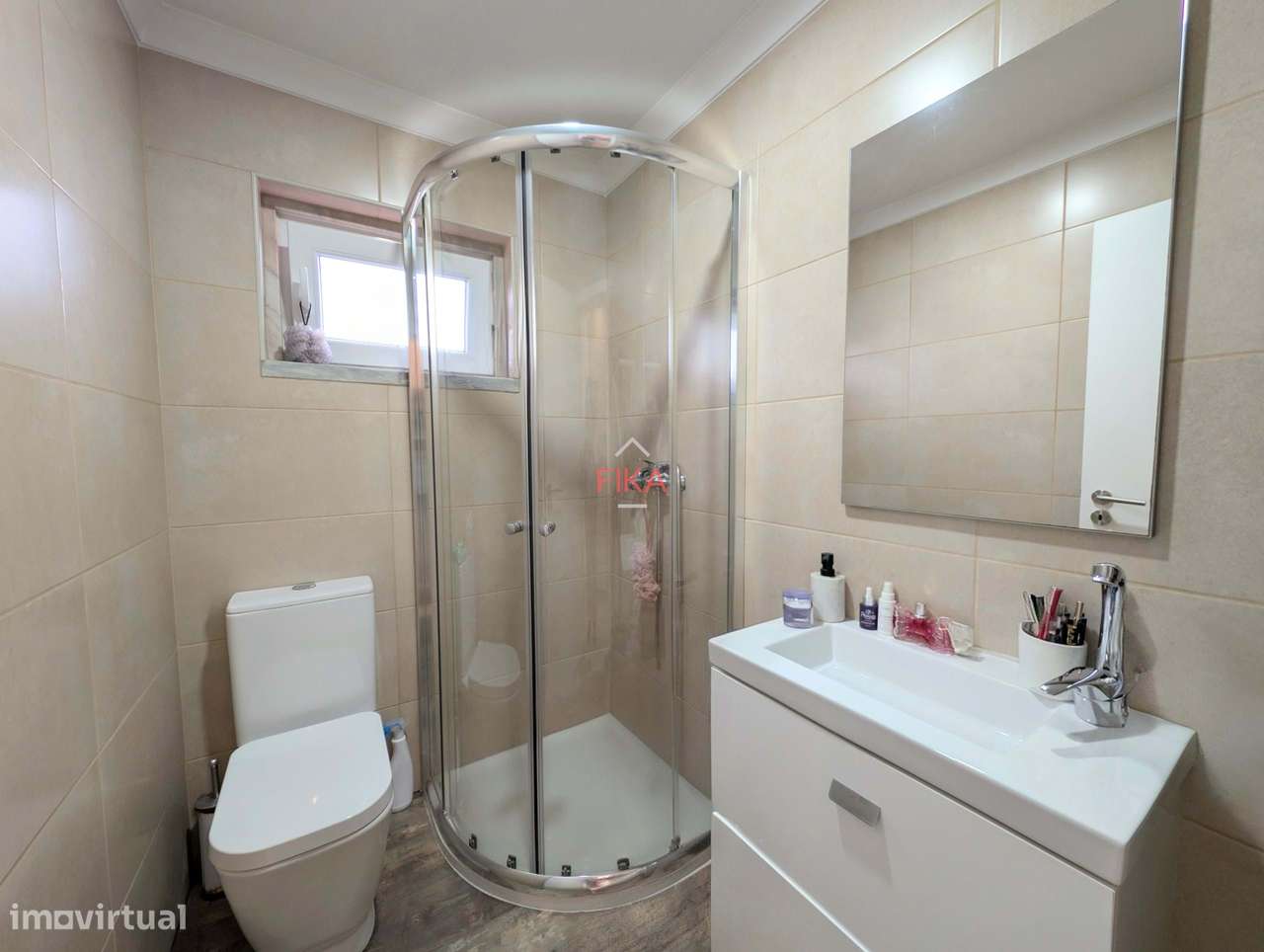 T3 com Suite e 11 Janelas na Quinta da Flamância-18