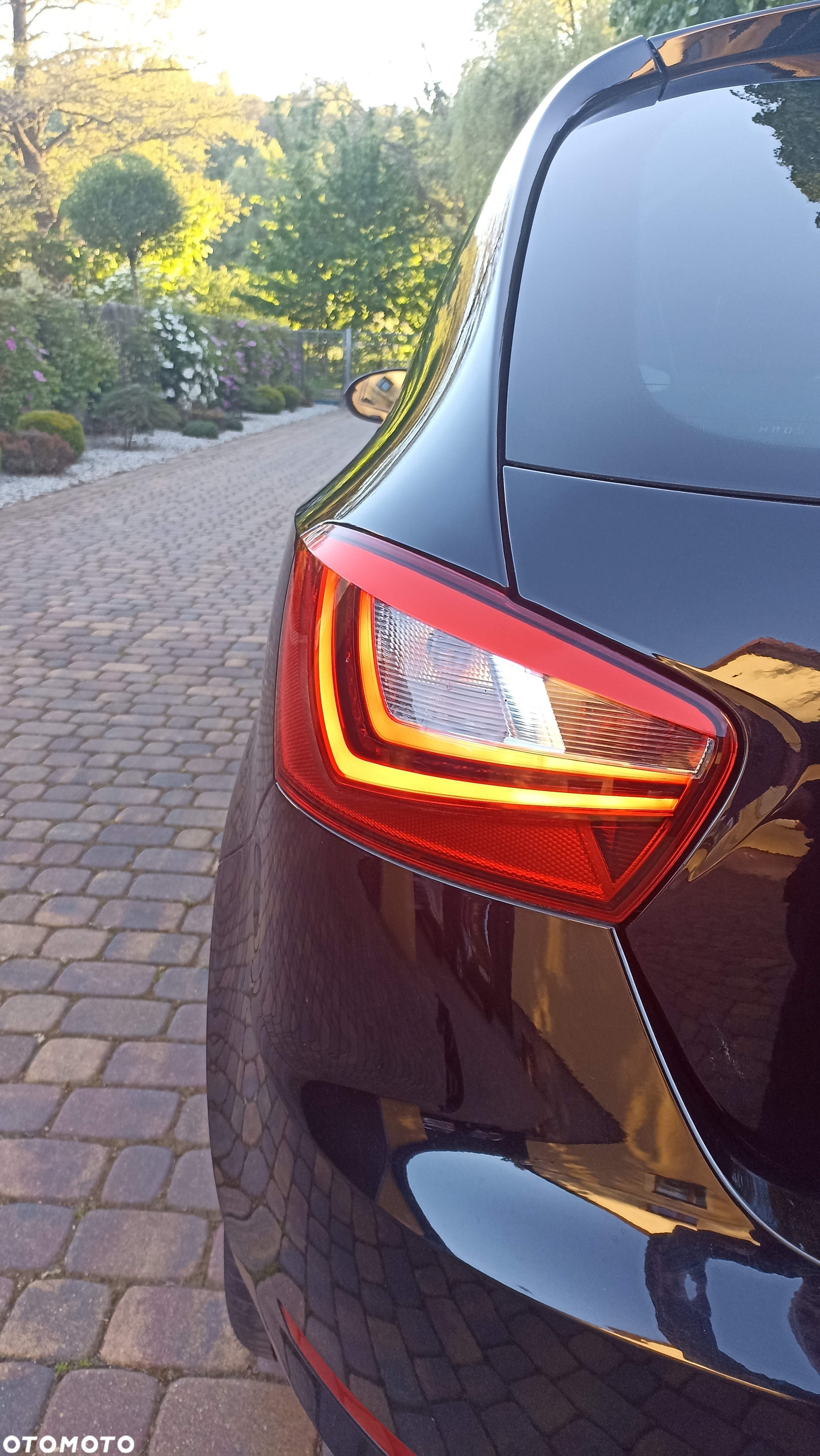 Seat Ibiza 1.2 TSI CONNECT - 11