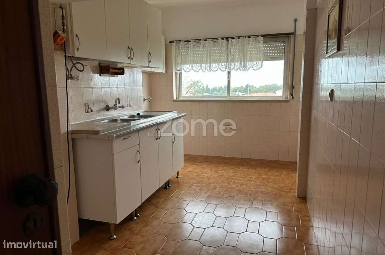 Apartamento T1+1 para arrendamento - Grande imagem: 2/22