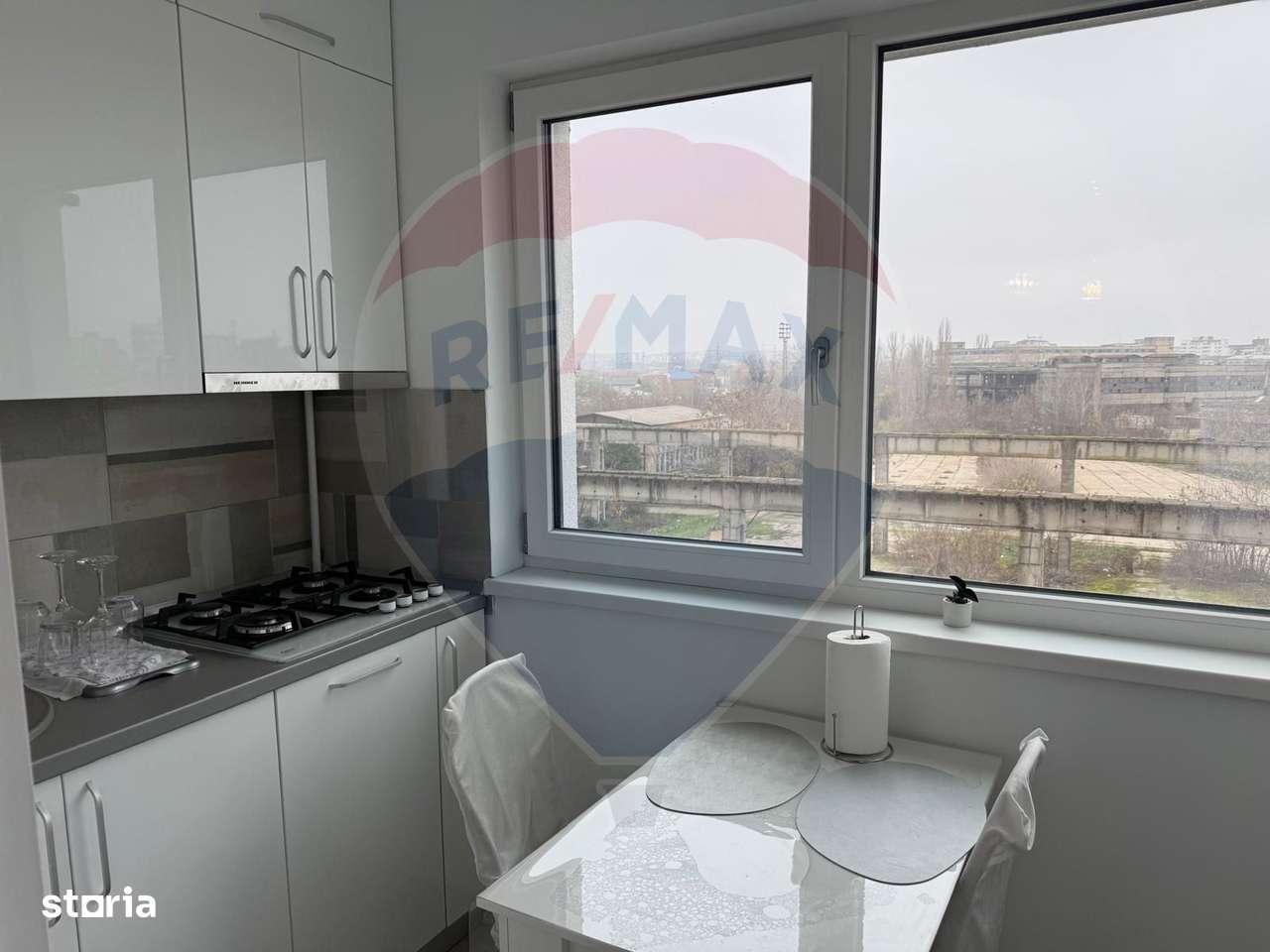Apartament cu 2 camere de închiriat în zona Lapus Arges - Imagine principală: 5/9