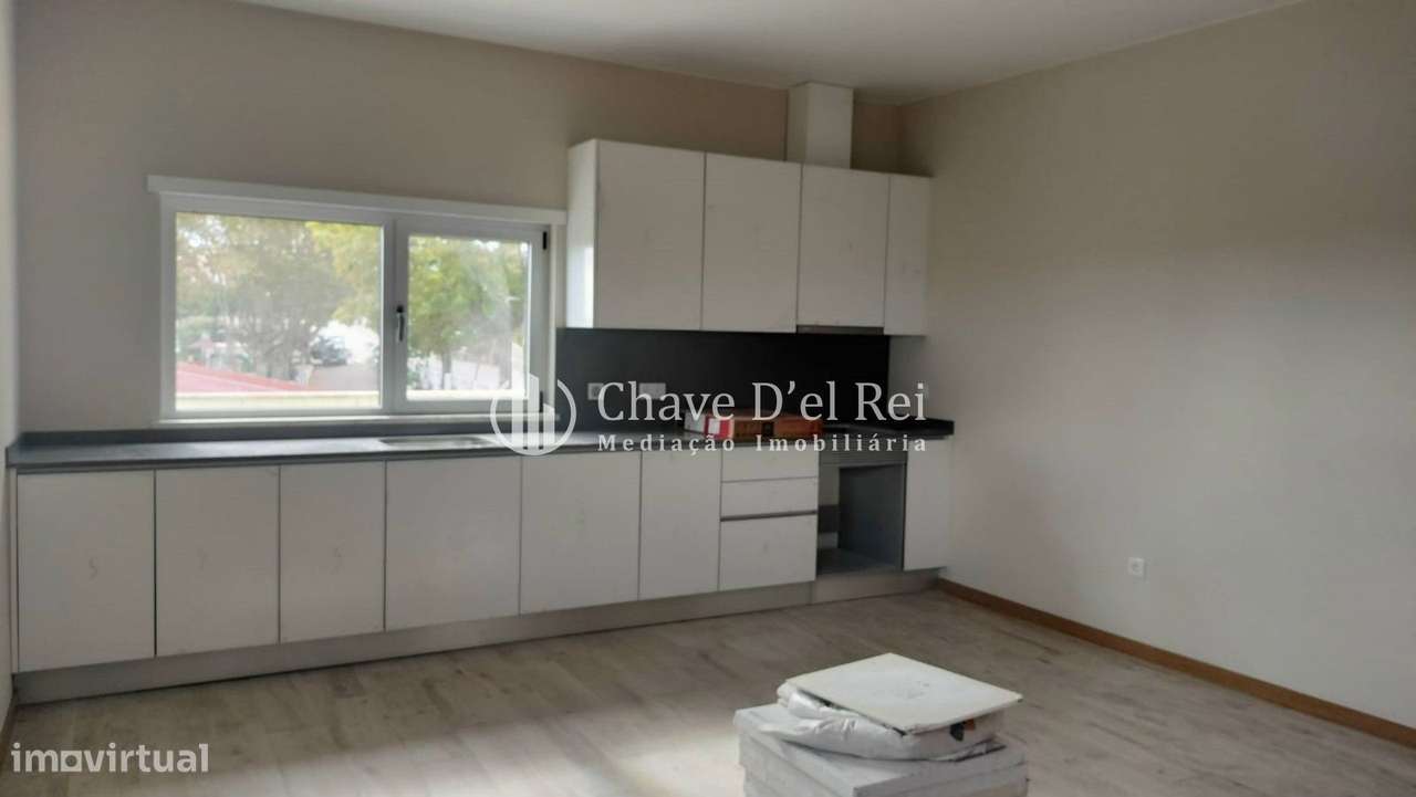 Apartamento T1+1 Venda em Cavernães,Viseu - Grande imagem: 1/11