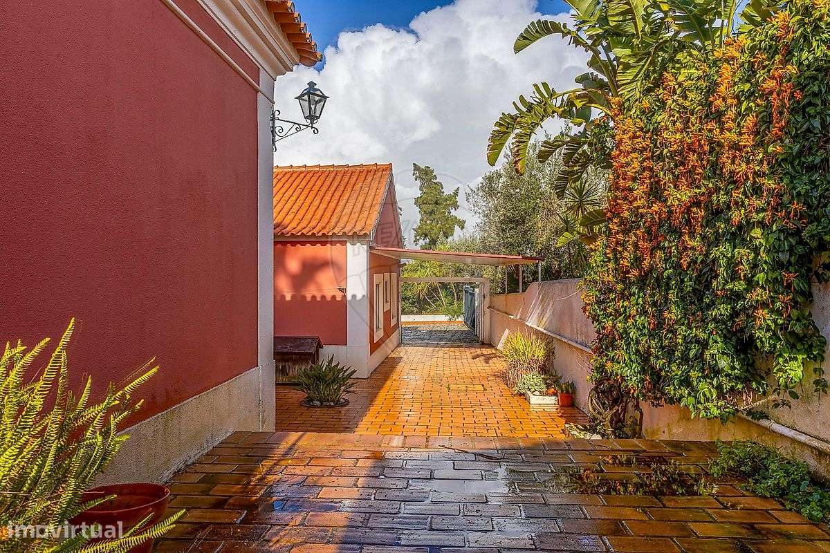 Moradia T4 para venda-17