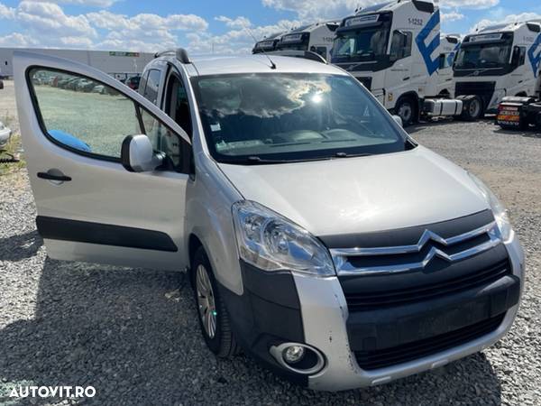 Dezmembrez Citroen Berlingo 1.6 HDI - 6