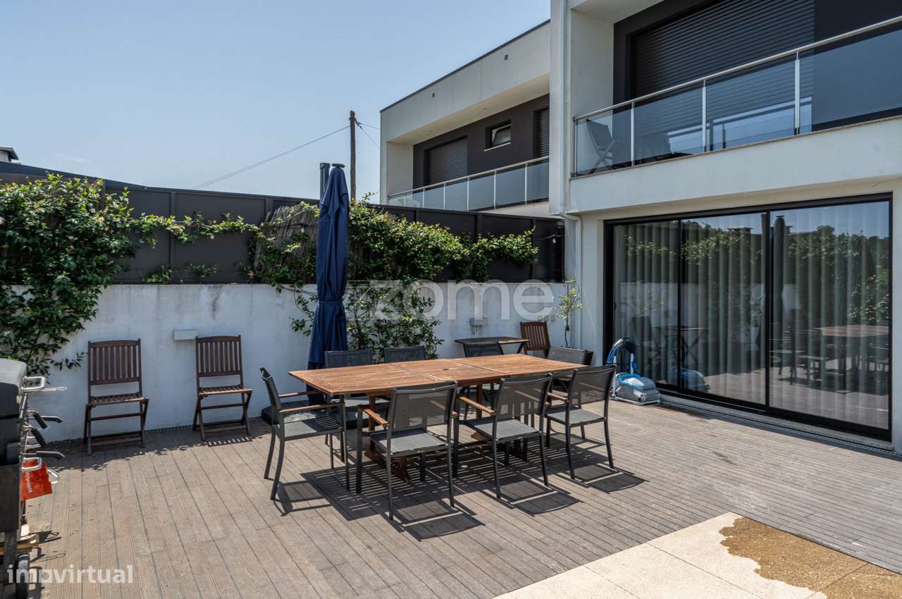 Moradia T5 de 2022 com piscina a 10 minutos do centro de Amarante - Grande imagem: 5/43