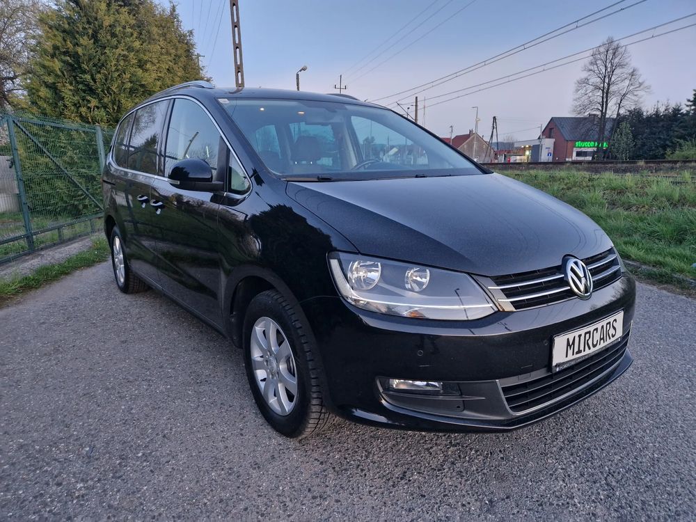 Volkswagen Sharan II 2.0 TDI 4MOTION Blue Motion Life 2011