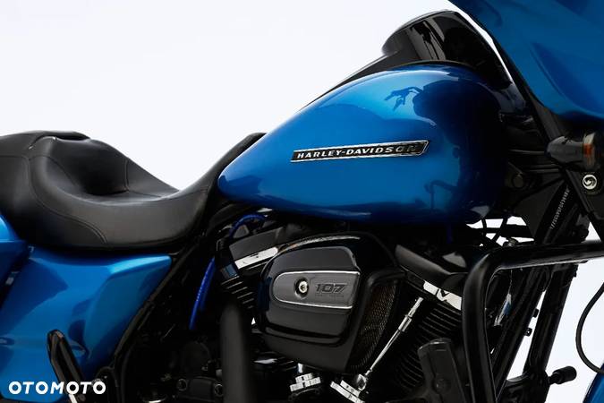 Harley-Davidson Touring Street Glide - 14