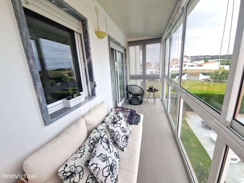 Moradia com Piscina em lote de 1.599 m² na Silveira-6