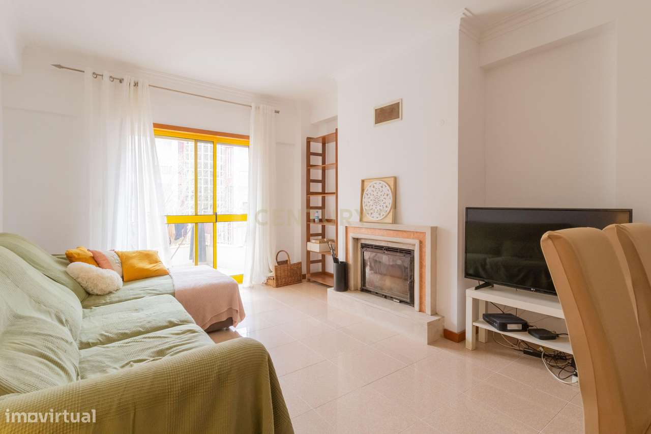 Amplo Duplex T2+1 na Charneca da Caparica | Sol & Mar - Grande imagem: 2/31