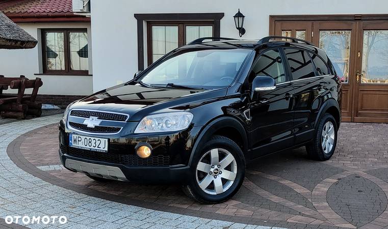 Chevrolet Captiva 2.4 LS 5os - 8