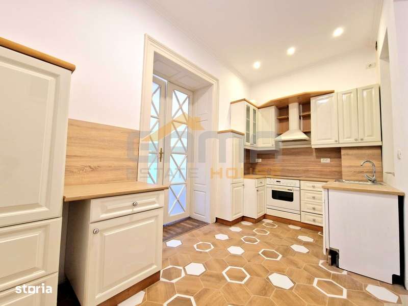 Apartament 2 camere in zona Centrala - Imagine principală: 5/8