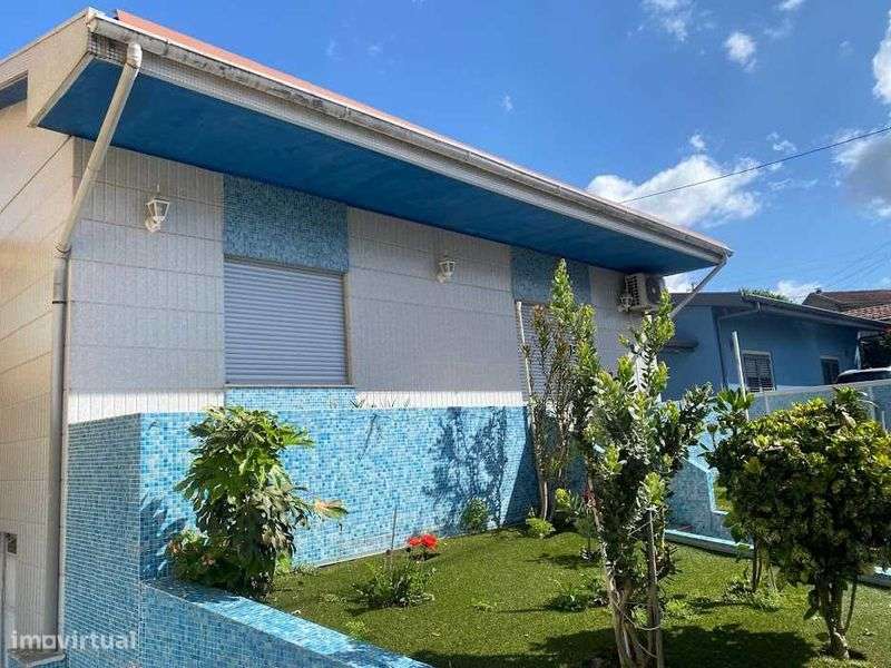 moradia T3+T2 c/ piscina-S. Pedro Cova - Grande imagem: 5/9