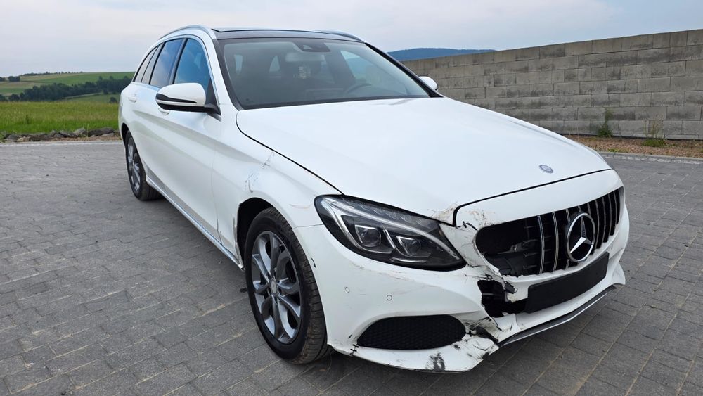 Mercedes-Benz C W205 (2014-2021) 220 (BlueTEC) d 7G-TRONIC Avantgarde 2016