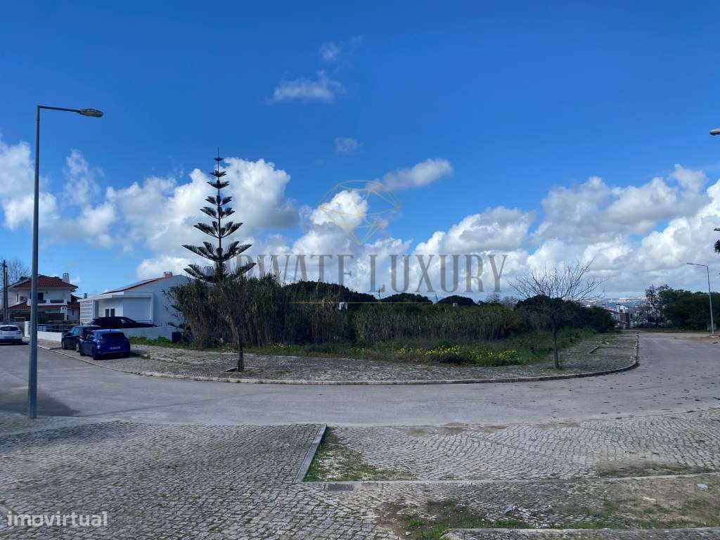 Loteamento licenciado com projeto para 6 moradias t4+1, Capuchos/ A... - Grande imagem: 2/22