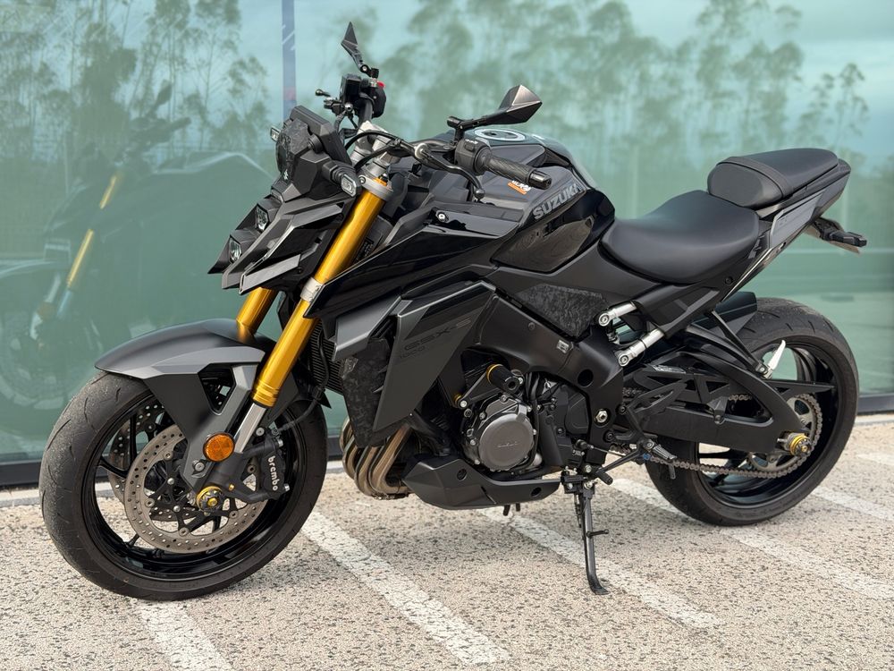 Suzuki GSX