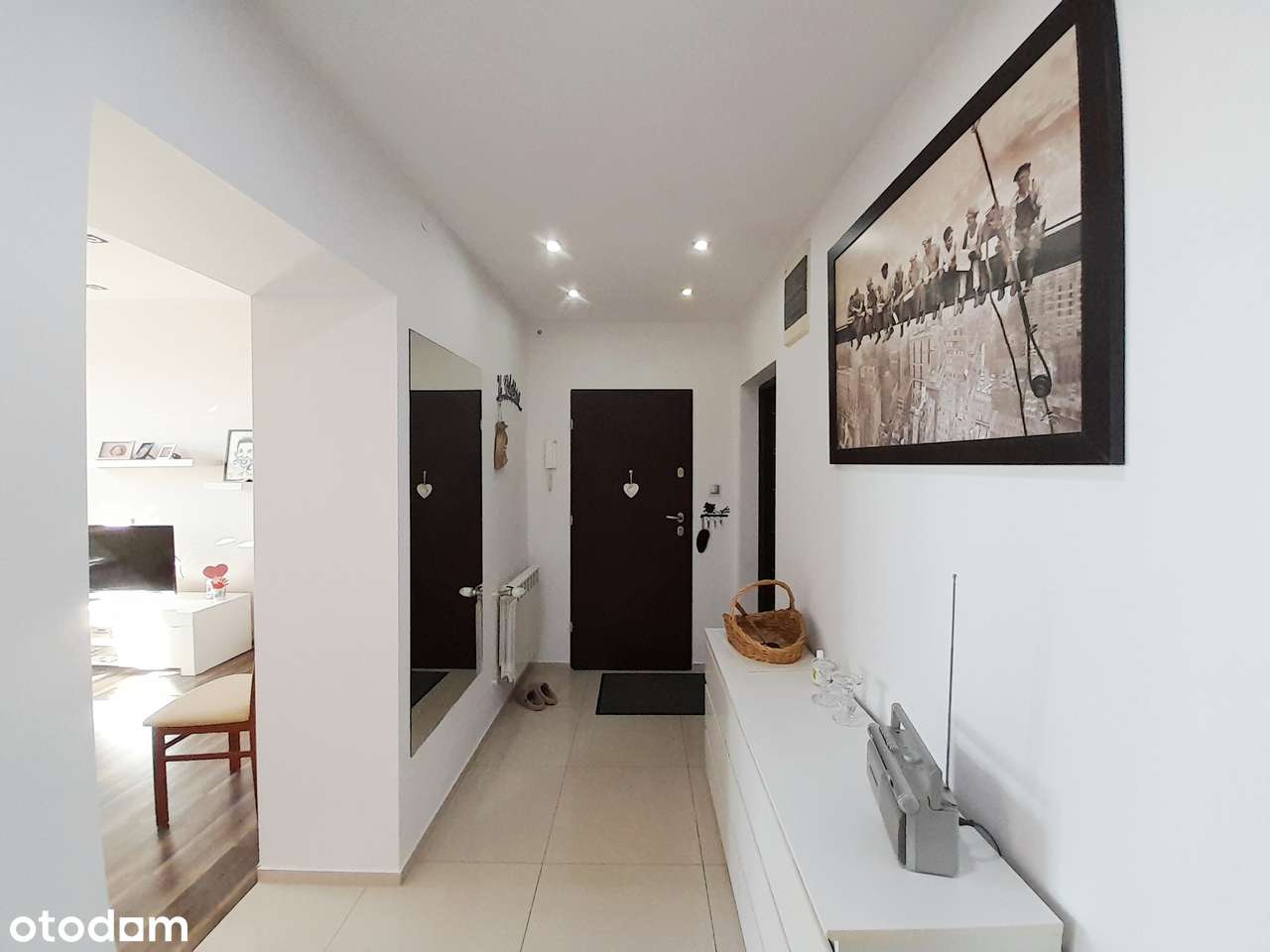 Na sprzedaż  atrakcyjne mieszkanie w pobliżu centrum.-11