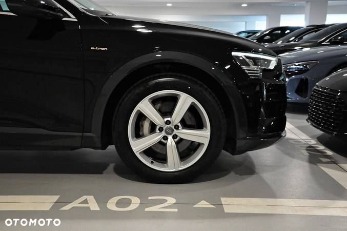Audi e-tron - 8