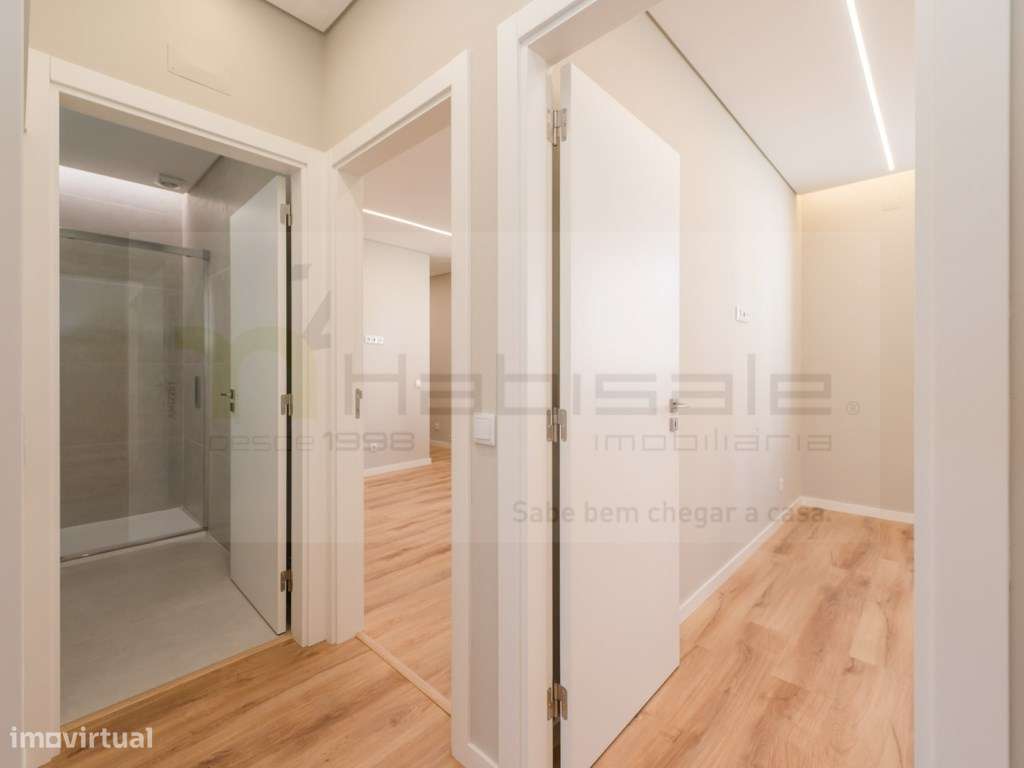 T3 Duplex, Totalmente Remodelado, com 135 m² | Murtal - Parede-16
