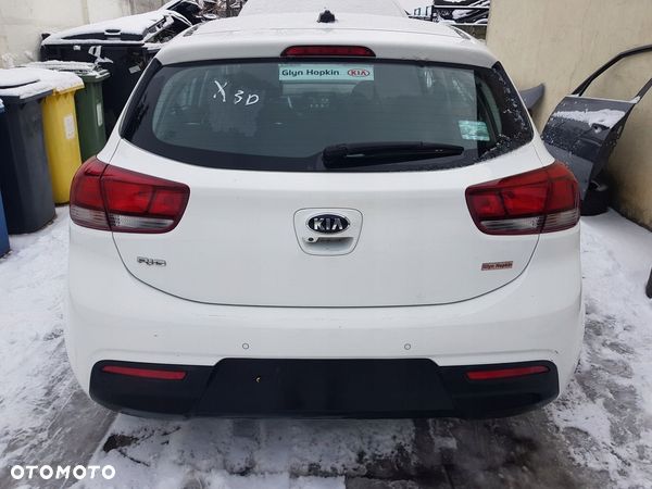 KIA RIO IV V ZDERZAK TYŁ TYLNY KOLOR UD 2019R - 1