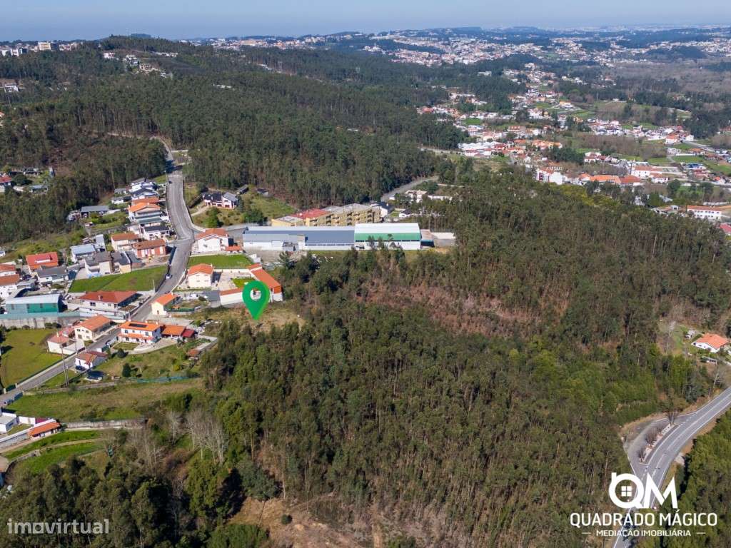 Terreno com 1870m² para Construir a Sua Moradia de Sonho, Próximo d...-12