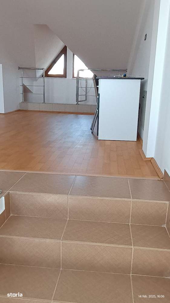 Victoria - Intre strada Poporului ! Vila P+1+M-9