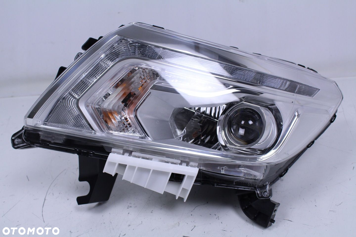 LAMPA LEWA NISSAN NAVARA D23 FULL LED XENON NP300 - 2