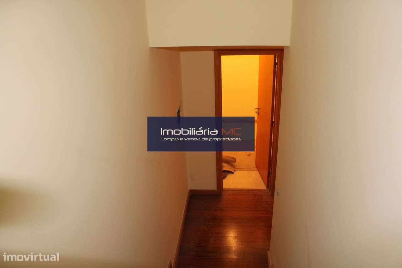 Moradia T3 em Perosinho-32