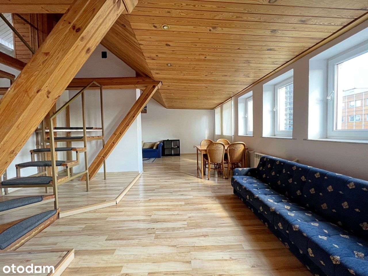 Dwupoziomowe z potencjałem w dobrej lokalizacji-3