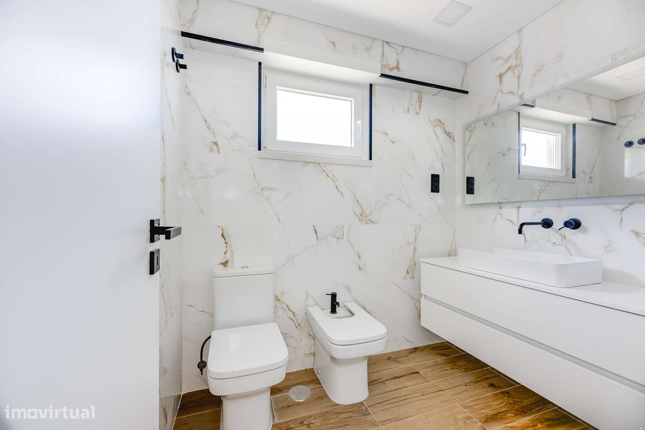 APARTAMENTO T3 | TOTALMENTE REMODELADO | SÃO JOÃO DA TALHA | LOURES-9