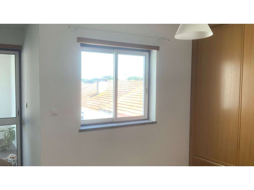 T3 Duplex com Garagem box, Terraços, Suite - Seminovo-30