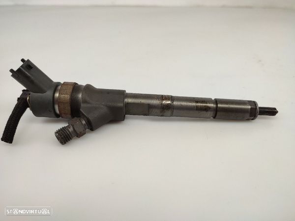 Injector Toyota Yaris (_P9_) - 1