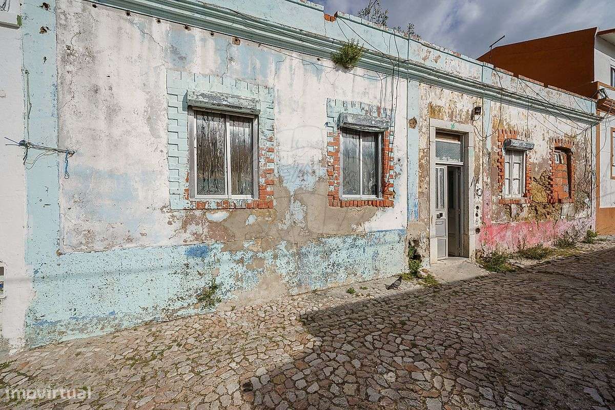 Moradia T0 para venda-17