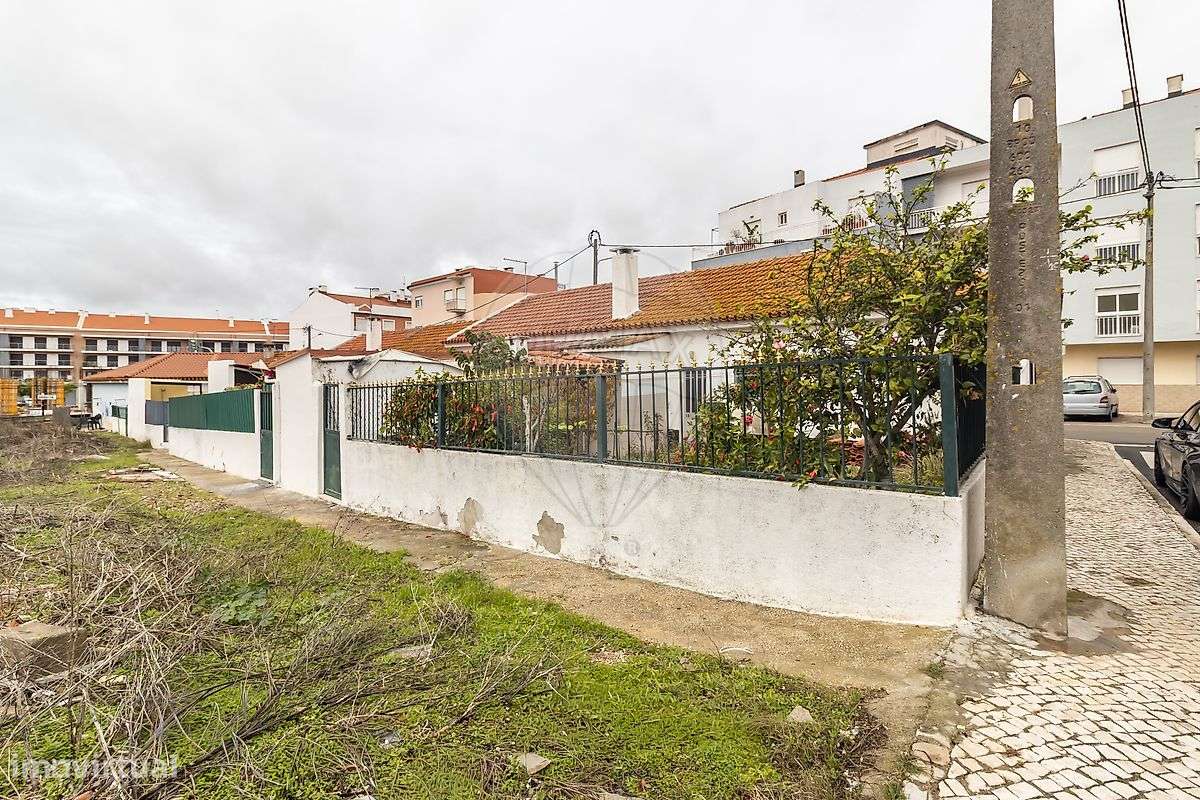 Moradia T2 para venda-22