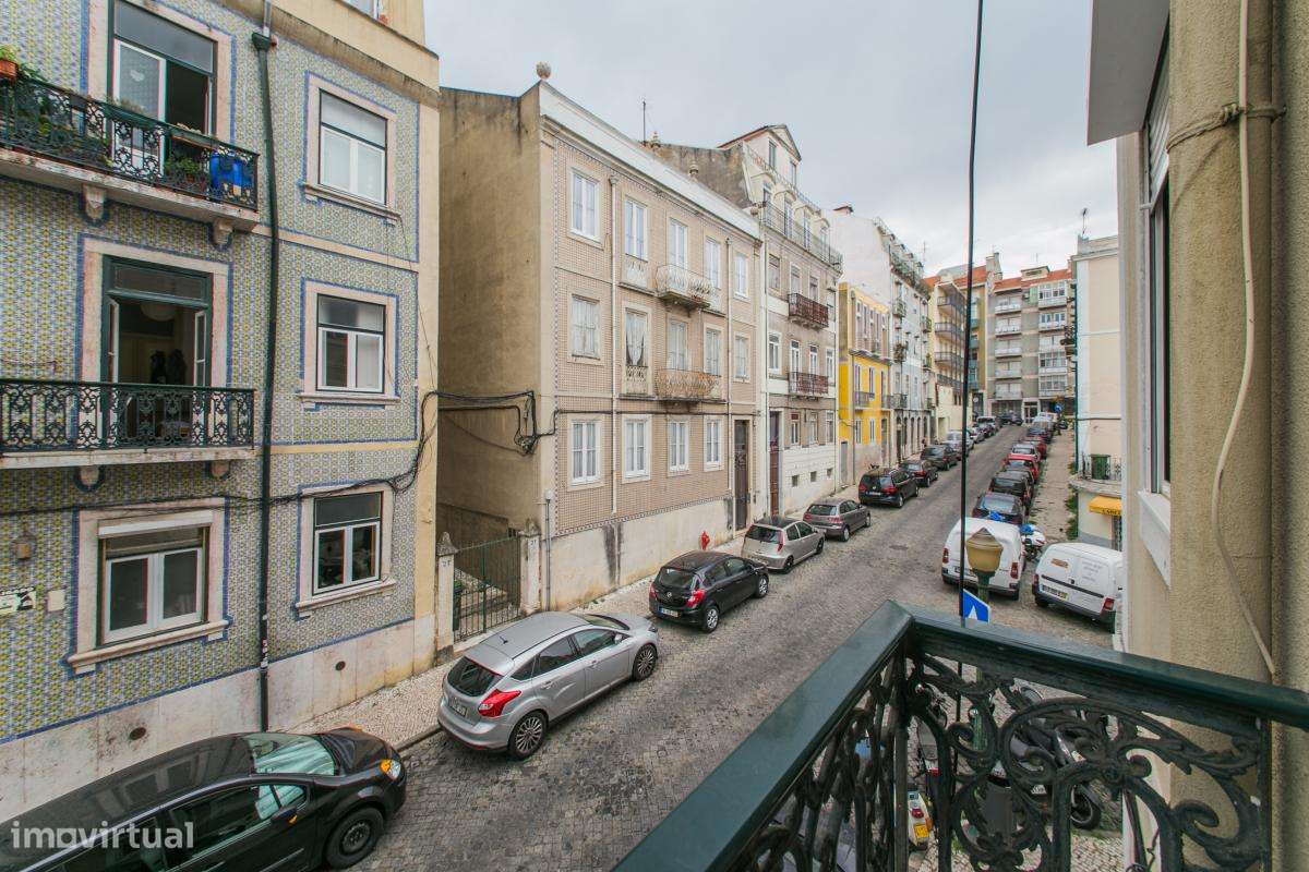 Quarto - localizado em Intendente Lisbon - Grande imagem: 4/10
