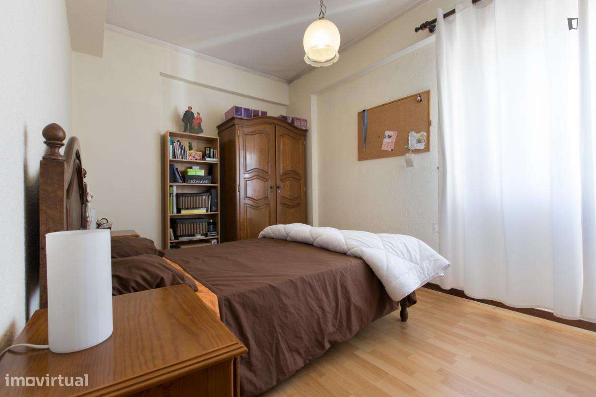 Apartamento com 1 quartos - localizado em Massarelos Porto - Grande imagem: 2/8