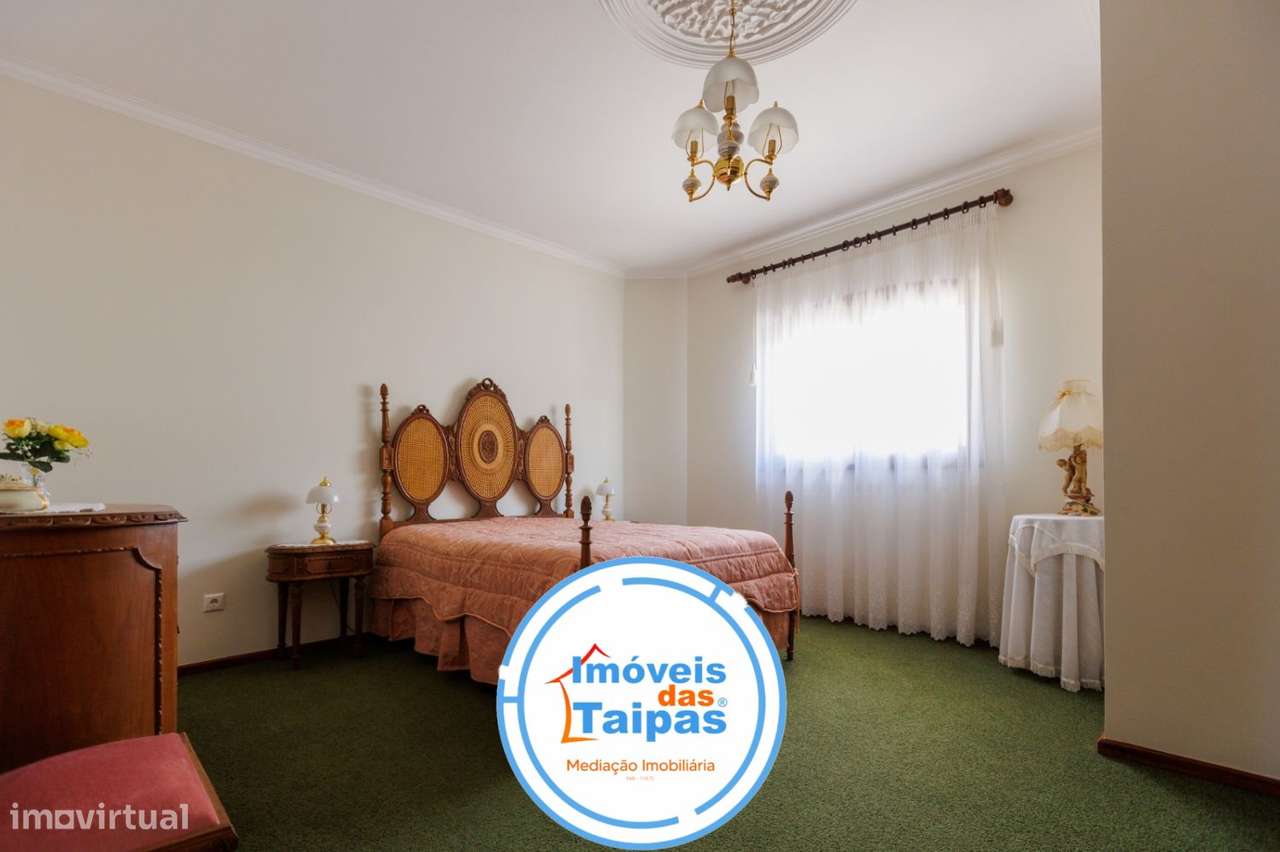 Vende-se Moradia em Barco - Guimarães-29