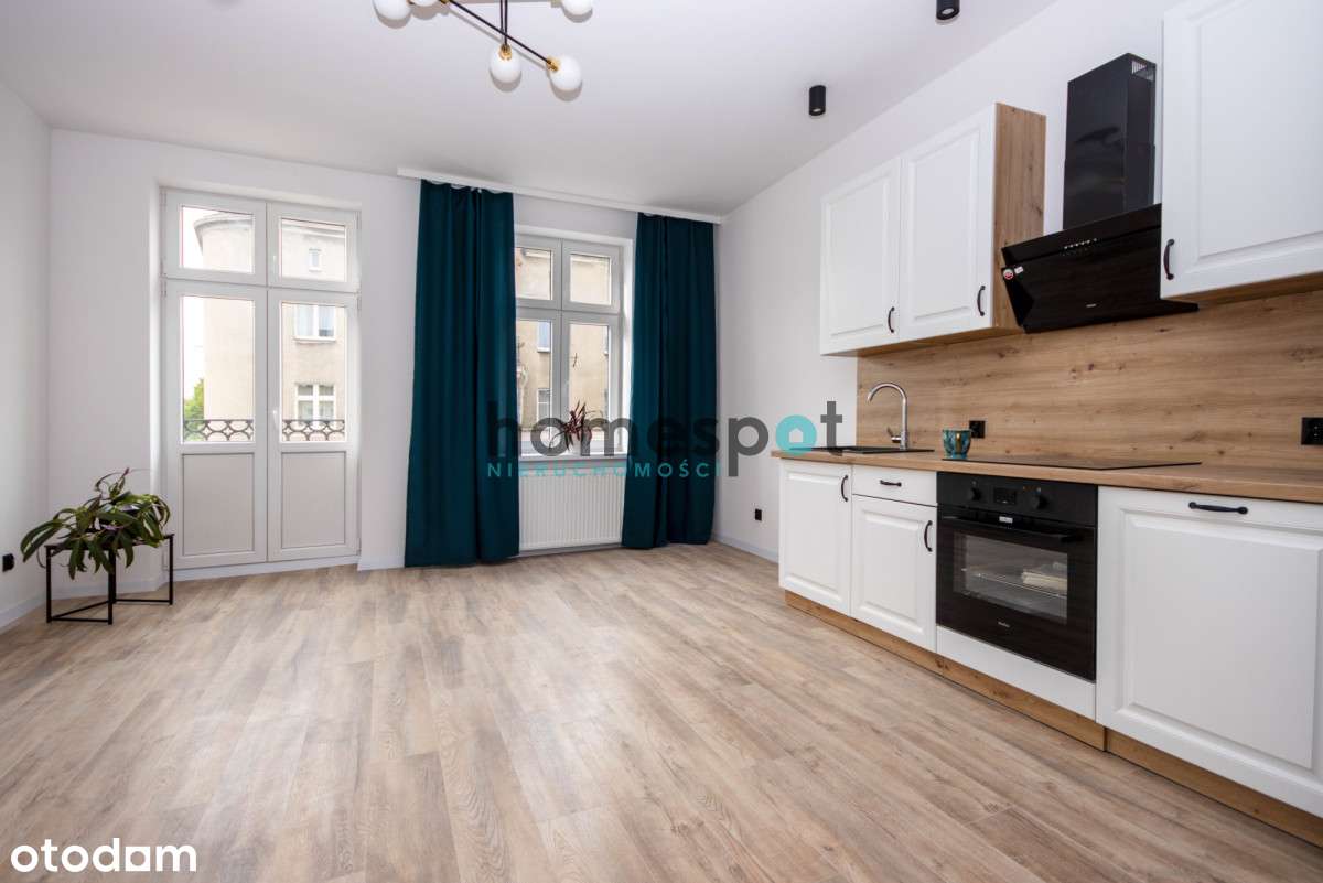 | Kawalerka | Po remoncie | Balkon |-0