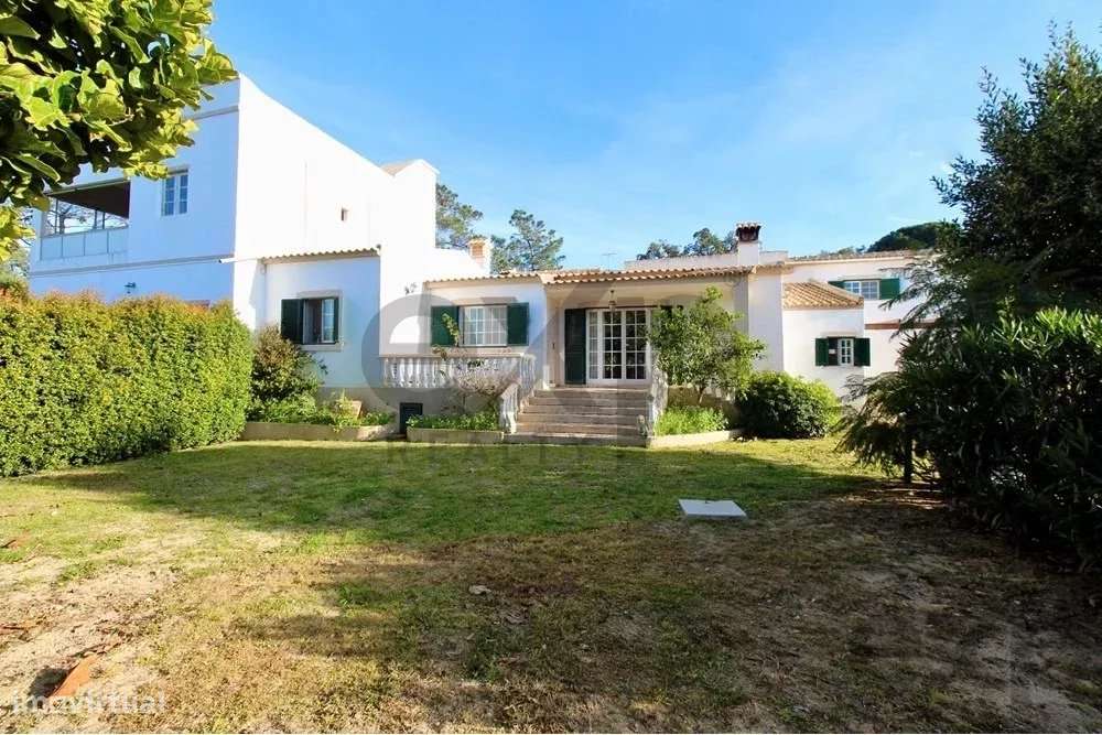 "O Refúgio dos Seus Sonhos à Beira da Lagoa" - Grande imagem: 4/45