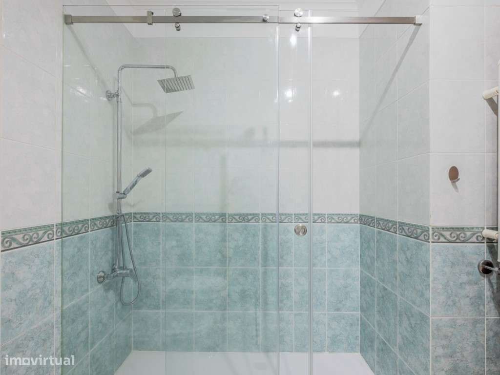 Apartamento T2 com terraço de uso exclusivo-15