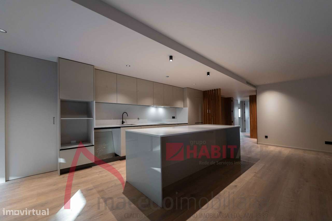 Apartamento T2 Novo para Arrendamento  em São Vicente - Grande imagem: 4/17