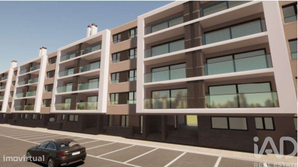 Apartamento T5 Em Montijo E Afonsoeiro De 189 00 M2