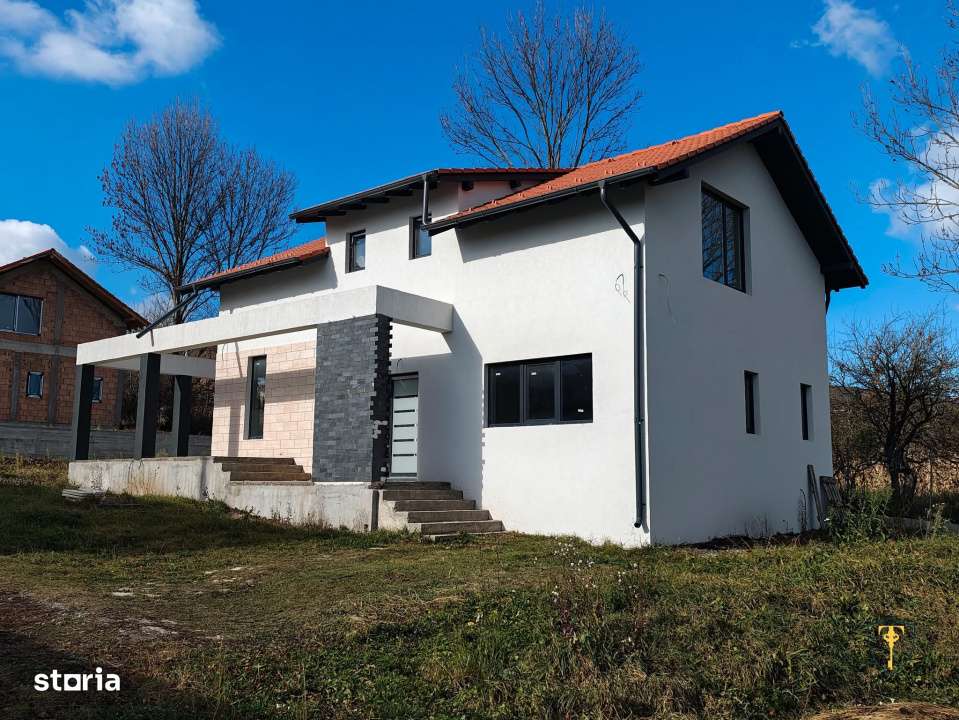 Casa noua 140mp utili, cu 700 mp teren,localitatea Salicea,Cluj - Imagine principală: 5/10