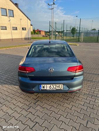 Volkswagen Passat 2.0 TDI SCR Comfortline DSG - 5