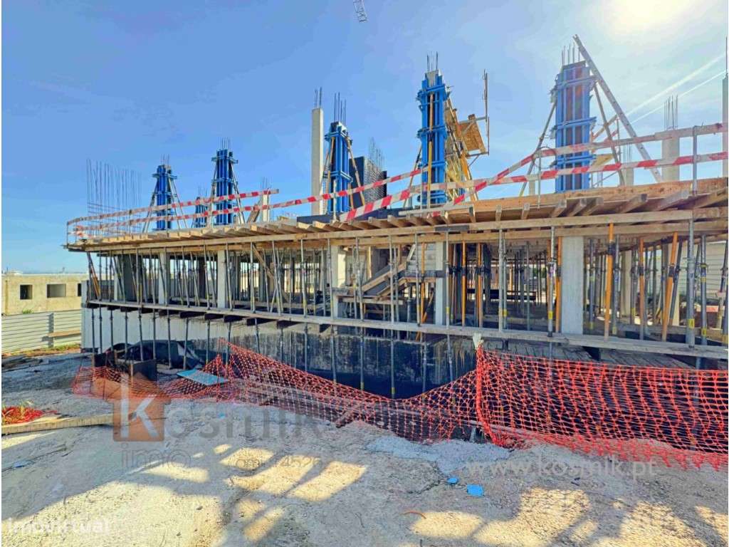 POETAS' GARDEN - PARADELA - LOURES - LISBOA - NOVOS EM CONSTRUÇÃO T...-42