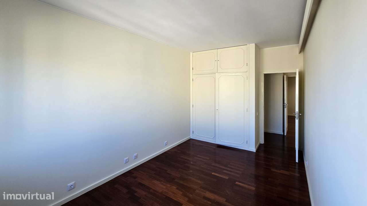 T4 Edificios Aviz Porto 257,5m2 Vistas Mar-24