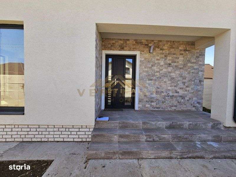 De vanzare casa 4 camere in comuna Berceni-6
