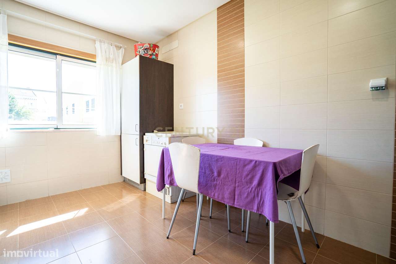 Apartamento T3 em Montijo-28