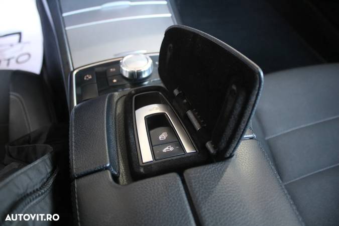 Mercedes-Benz E 220 CDI DPF Cabrio BlueEFFICIENCY 7G-TRONIC Avantgarde - 12