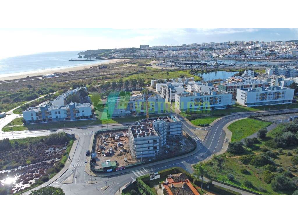 Apartamento T3 de Alto Padrão com Vista Mar - Exclusividade e Confo...-2