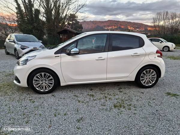 Peugeot 208 1.5 BlueHDi Signature - 2