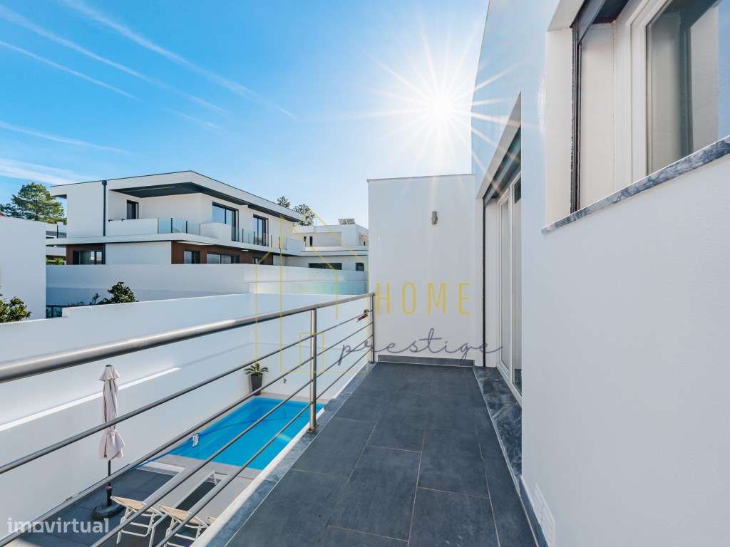 Moradia T4 na Urbanização Jardins de Santiago- Setúbal-54